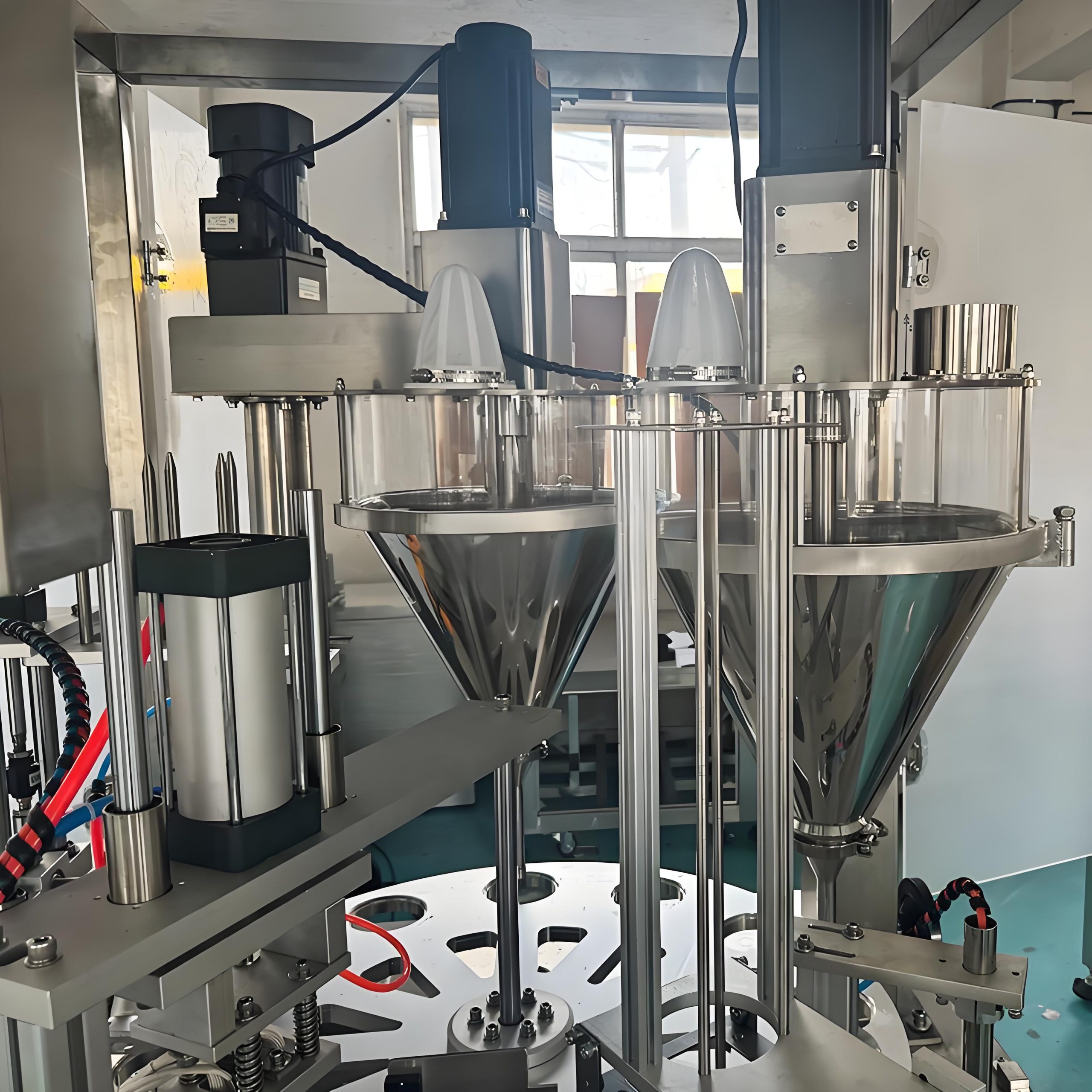 High Speed Hidden Paper Coffee Cup Filling and Sealing Machine - Image 3